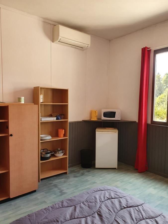 Camping Des 2 Rives- Chambres Etang-sur-Arroux Exterior photo