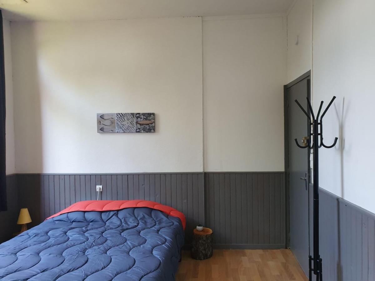 Camping Des 2 Rives- Chambres Etang-sur-Arroux Exterior photo